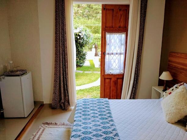 Imagen de la habitación del Hotel Pousada do Lago Petr&oacute;polis. Foto 20