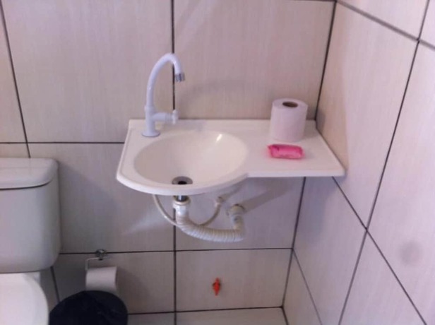 Imagen de la habitación del Hotel Pousada dos Girass&oacute;is, Abadi&acirc;nia. Foto 14