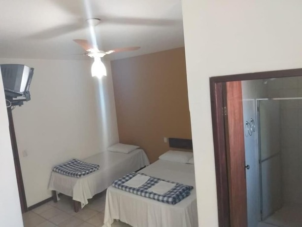Imagen de la habitación del Hotel Pousada dos Girass&oacute;is, Prado. Foto 17