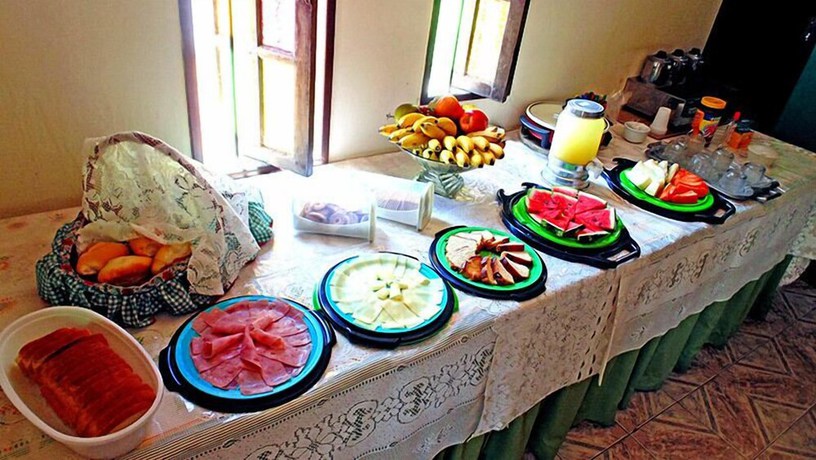 Imagen del bar/restaurante del Hotel Pousada praia de costazul. Foto 3