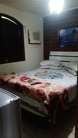 Imagen de la habitación del Hotel Pousada praia de costazul. Foto 4