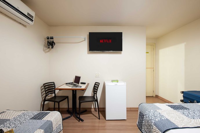 Imagen de la habitación del Hotel Pouso Alegre. Foto 6