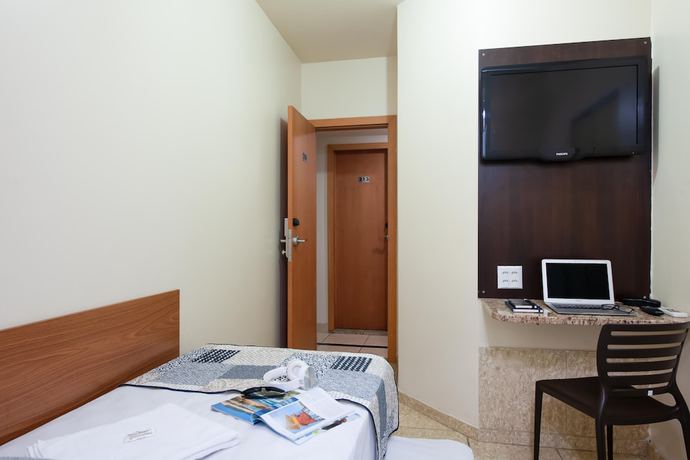Imagen de la habitación del Hotel Pouso Alegre. Foto 12