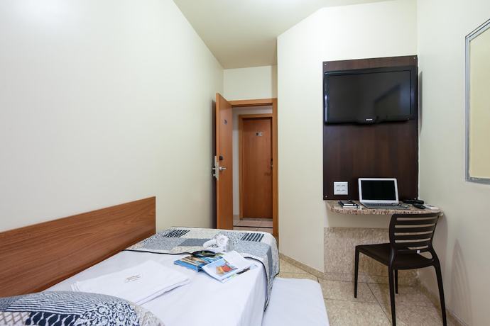Imagen de la habitación del Hotel Pouso Alegre. Foto 13