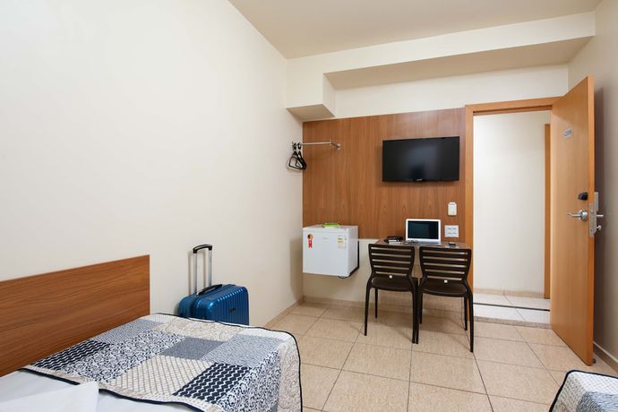 Imagen de la habitación del Hotel Pouso Alegre. Foto 16