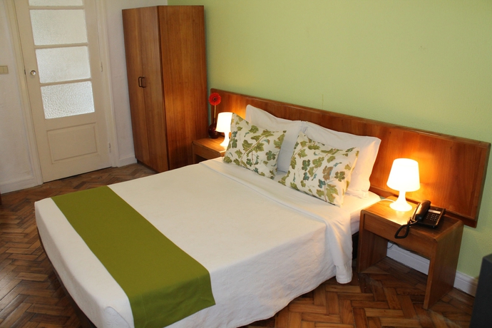 Imagen de la habitación del Hotel Poveira. Foto 3