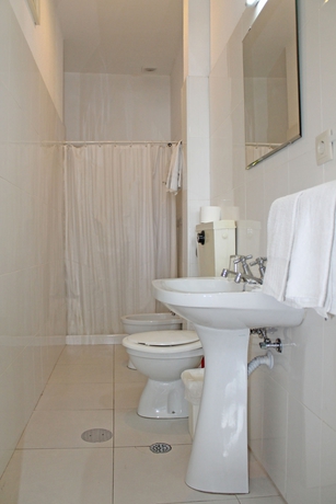 Imagen de la habitación del Hotel Poveira. Foto 10