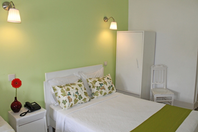 Imagen de la habitación del Hotel Poveira. Foto 11