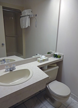 Imagen de la habitación del Hotel Powell River Town Centre. Foto 9