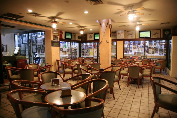 Imagen del bar/restaurante del Hotel Poza Rica Centro. Foto 2