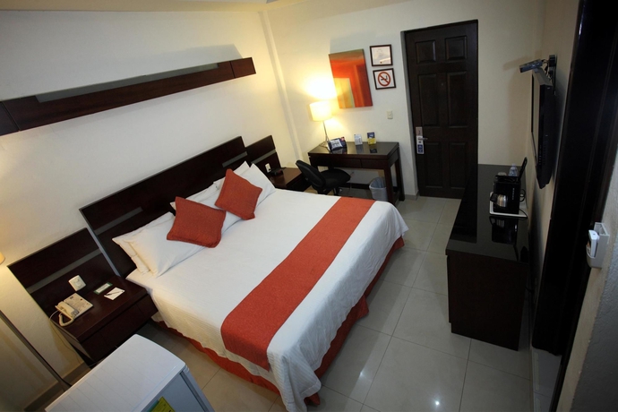 Imagen de la habitación del Hotel Poza Rica Centro. Foto 10