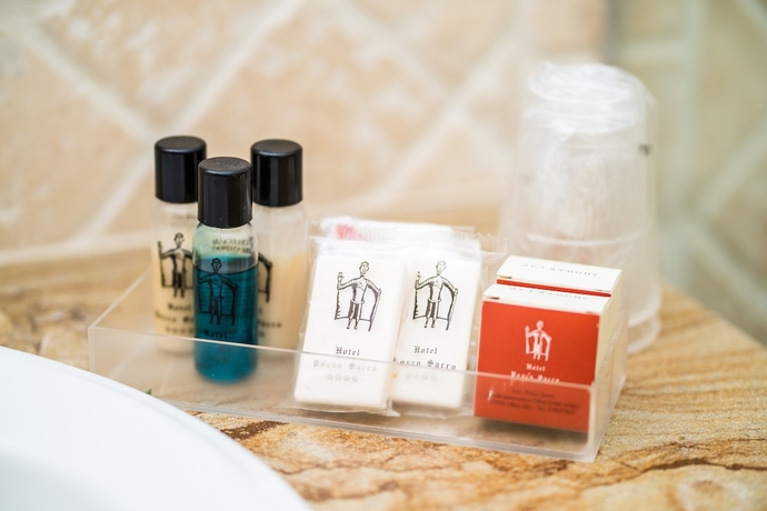 Imagen de la habitación del Hotel Pozzo Sacro. Foto 14