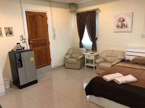 Imagen de la habitación del Hotel Pp Garden Villa. Foto 17