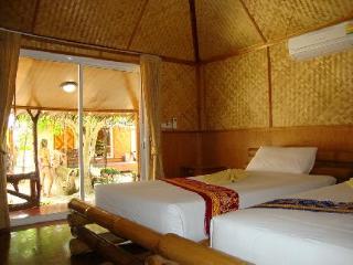 Imagen general del Hotel Pp Nice Beach Resort. Foto 12