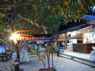 Imagen general del Hotel Pp Nice Beach Resort. Foto 16