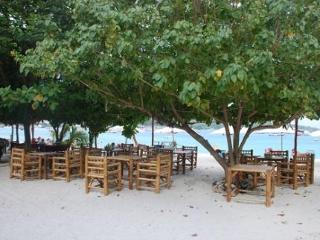 Imagen general del Hotel Pp Nice Beach Resort. Foto 50
