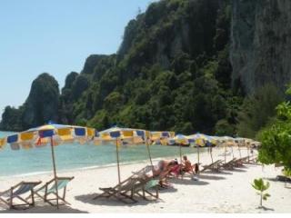 Imagen general del Hotel Pp Nice Beach Resort. Foto 52