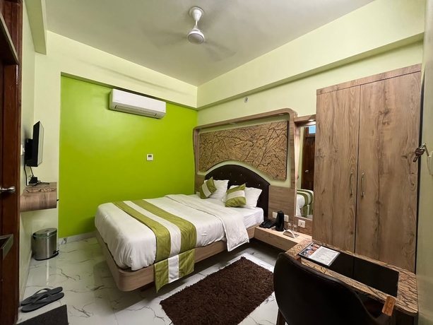 Imagen de la habitación del Hotel Prabhat. Foto 14