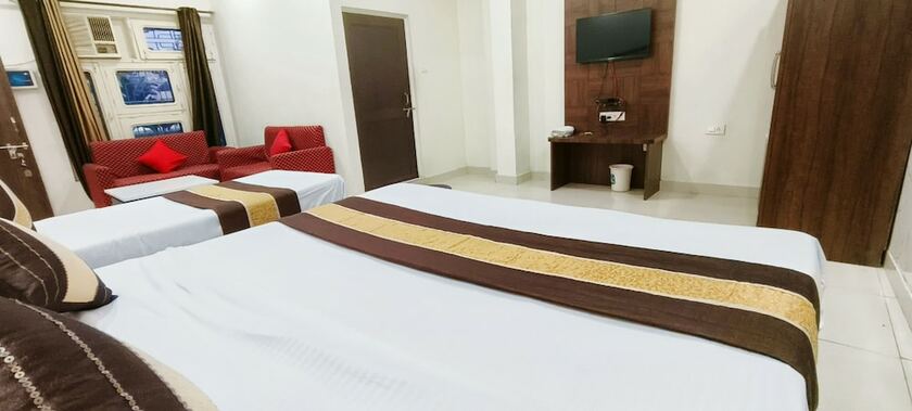 Imagen de la habitación del Hotel Prabhat Palace. Foto 5