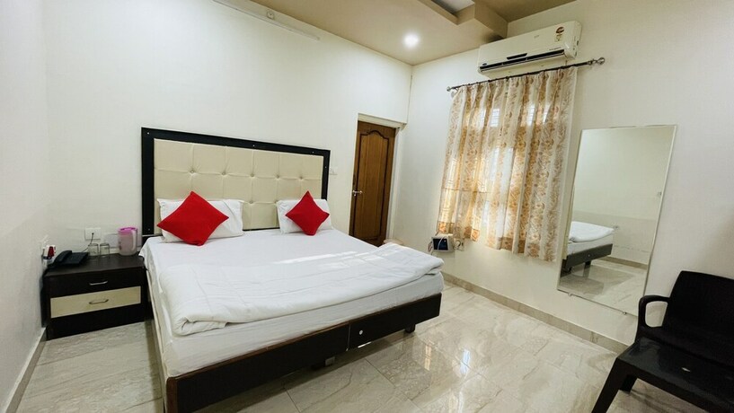 Imagen de la habitación del Hotel Prabhat Palace. Foto 6