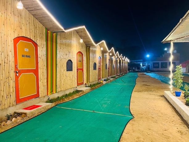 Imagen general del Hotel Prabhu Premi Sevashray, Karchana. Foto 4