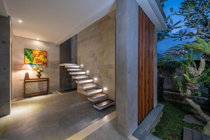 Imagen de los interiores del Hotel Prabhu Ubud Villa. Foto 33