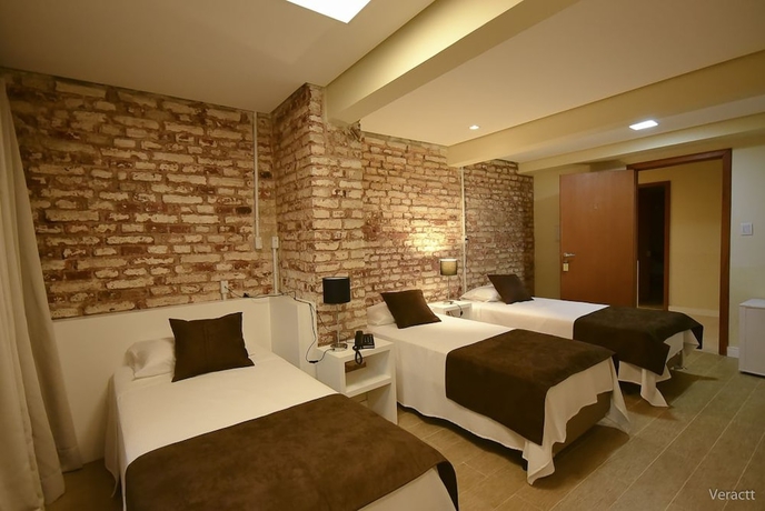 Imagen de la habitación del Hotel Pra&ccedil;a Da Matriz. Foto 10