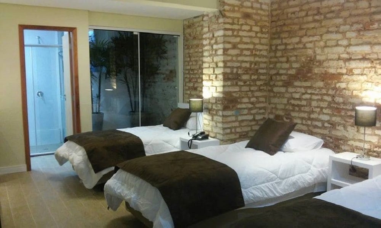 Imagen de la habitación del Hotel Pra&ccedil;a Da Matriz. Foto 13