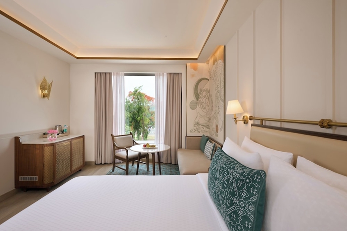 Imagen de la habitación del Hotel Prachi Sarovar Premiere Bhubaneshwar. Foto 4
