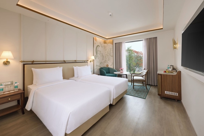 Imagen de la habitación del Hotel Prachi Sarovar Premiere Bhubaneshwar. Foto 7