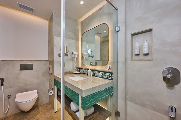 Imagen de la habitación del Hotel Prachi Sarovar Premiere Bhubaneshwar. Foto 10