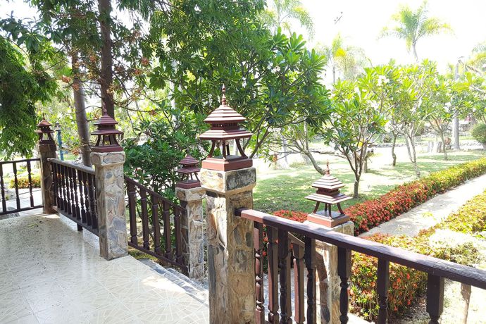 Imagen general del Hotel Prachuab Garden View Resort. Foto 1