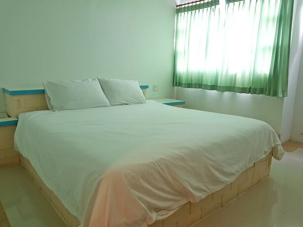 Imagen de la habitación del Hotel Prachuap Saam Ao. Foto 19