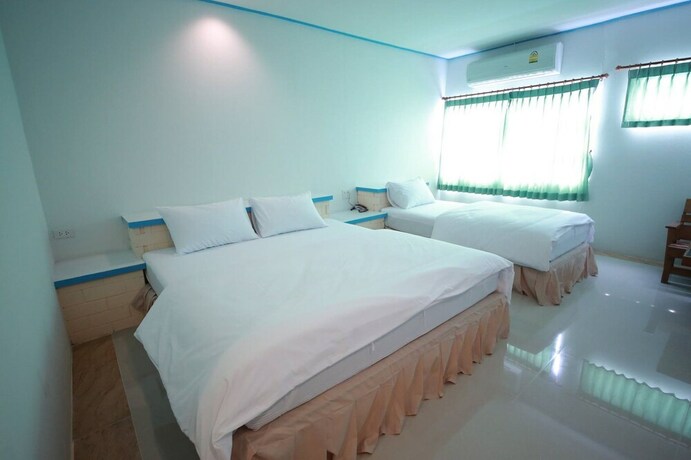 Imagen de la habitación del Hotel Prachuap Saam Ao. Foto 20