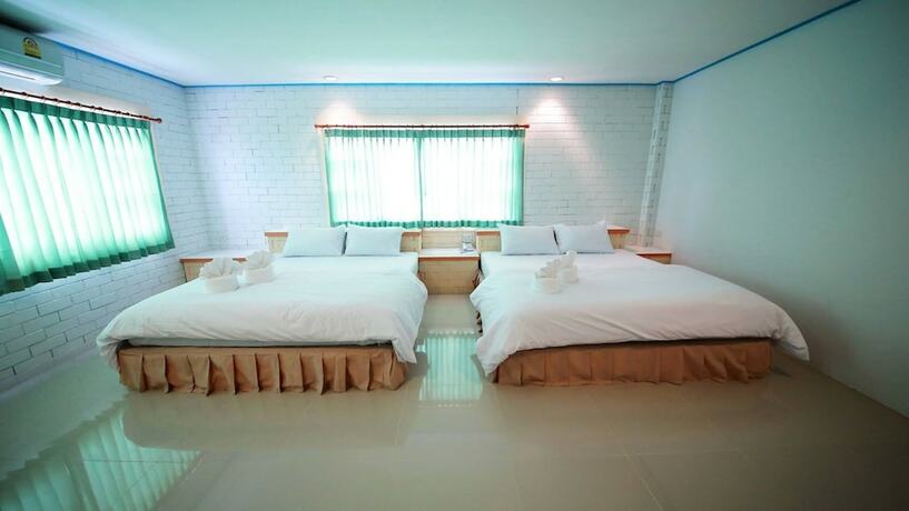 Imagen de la habitación del Hotel Prachuap Saam Ao. Foto 22