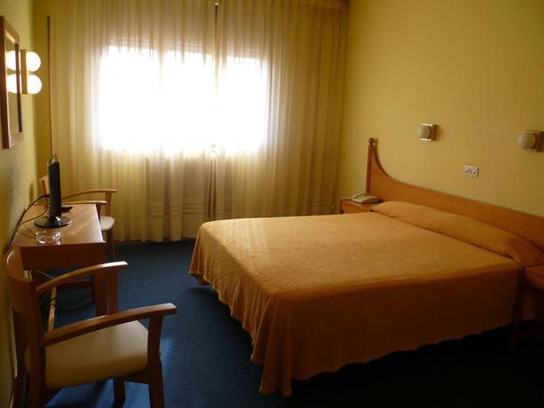 Imagen general del Hotel Pradas. Foto 4