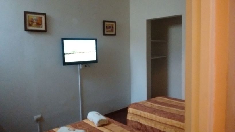 Imagen de la habitación del Hotel Pradera Verde Inn. Foto 7