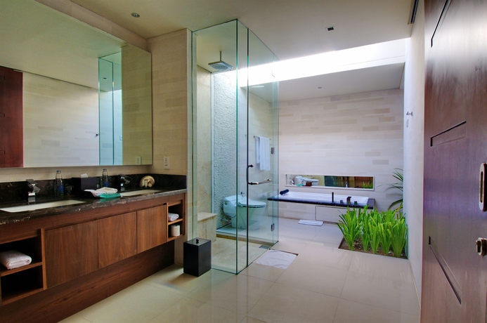 Imagen de la habitación del Hotel Pradha Villas Seminyak. Foto 2
