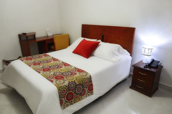 Imagen de la habitación del Hotel Prado 34 West. Foto 8
