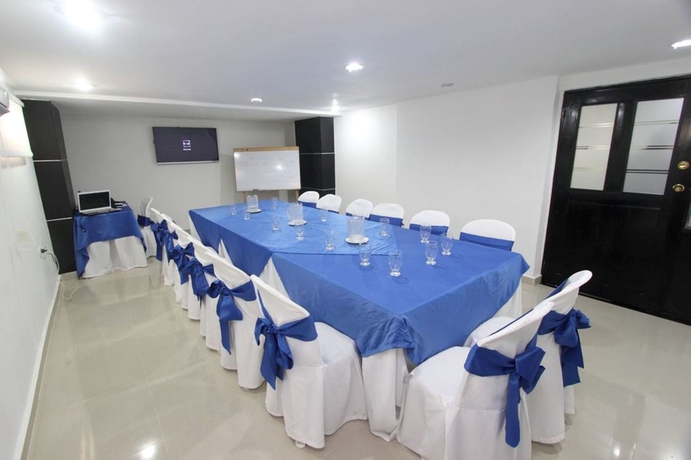 Imagen de los interiores del Hotel Prado 72. Foto 14