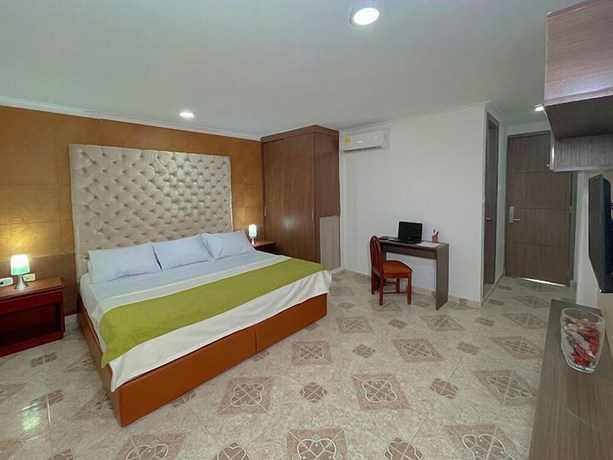 Imagen de la habitación del Hotel Prado 72 Inn. Foto 5