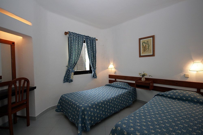 Imagen de la habitación del Hotel Prado Do Golf. Foto 5