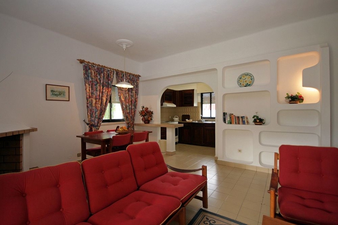 Imagen de los interiores del Hotel Prado Do Golf. Foto 12