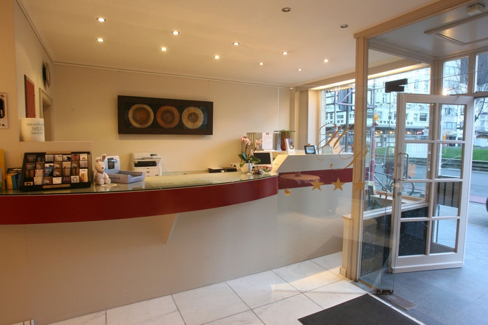 Imagen de los interiores del Hotel Prado, Ostende. Foto 14