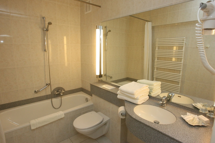 Imagen de la habitación del Hotel Prado, Ostende. Foto 9