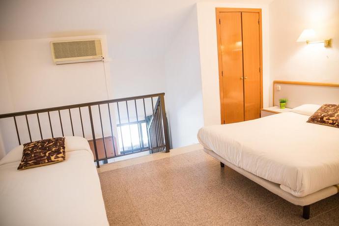 Imagen de la habitación del Hotel Prado Real. Foto 6