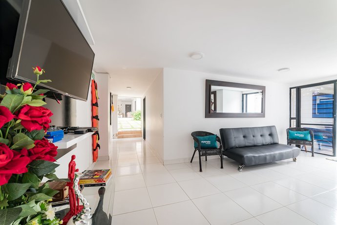 Imagen de los interiores del Hotel Prados del Sur. Foto 17