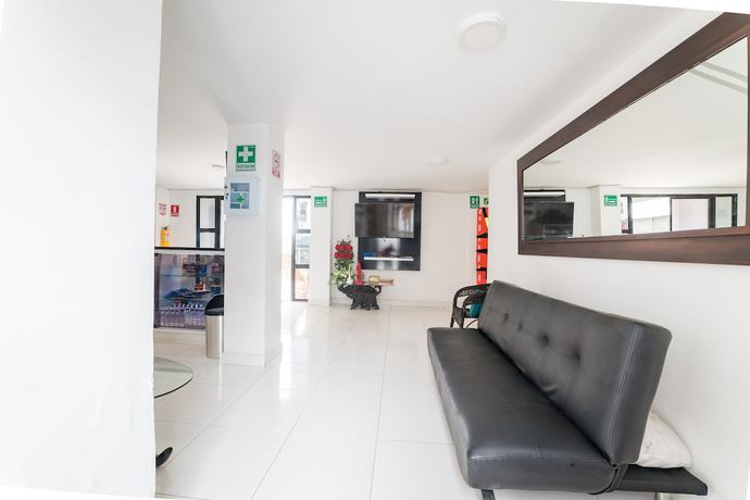 Imagen de los interiores del Hotel Prados del Sur. Foto 18