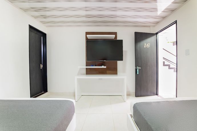 Imagen de la habitación del Hotel Prados del Sur. Foto 11