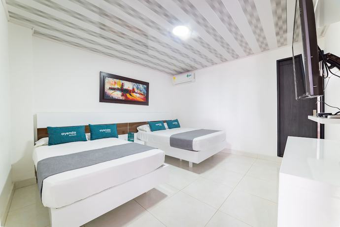 Imagen de la habitación del Hotel Prados del Sur. Foto 13